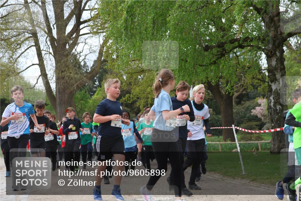 25.04.2026 - Das Zehntel Zöllner http://msf.ph/oto/9605898 25.04.2026 09:41:56 Laufen 5567 meine-sportfotos.de
