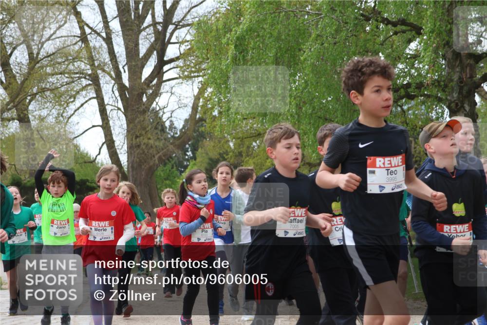 25.04.2026 - Das Zehntel Zöllner http://msf.ph/oto/9606005 25.04.2026 09:42:00 Laufen 6126, 6122, 7005, 3995 meine-sportfotos.de