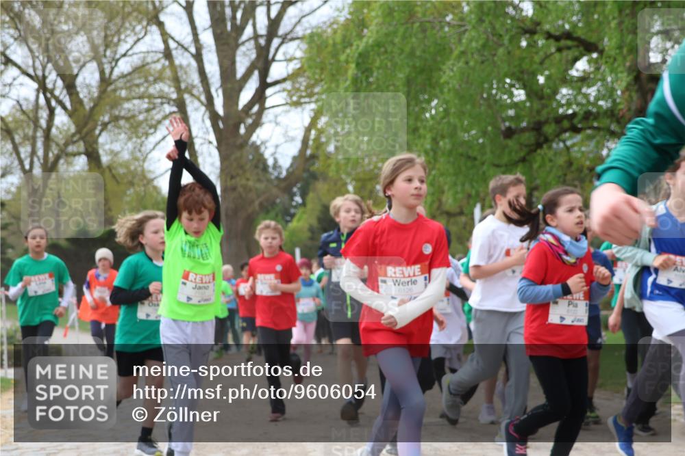 25.04.2026 - Das Zehntel Zöllner http://msf.ph/oto/9606054 25.04.2026 09:42:01 Laufen 6126, 6122 meine-sportfotos.de