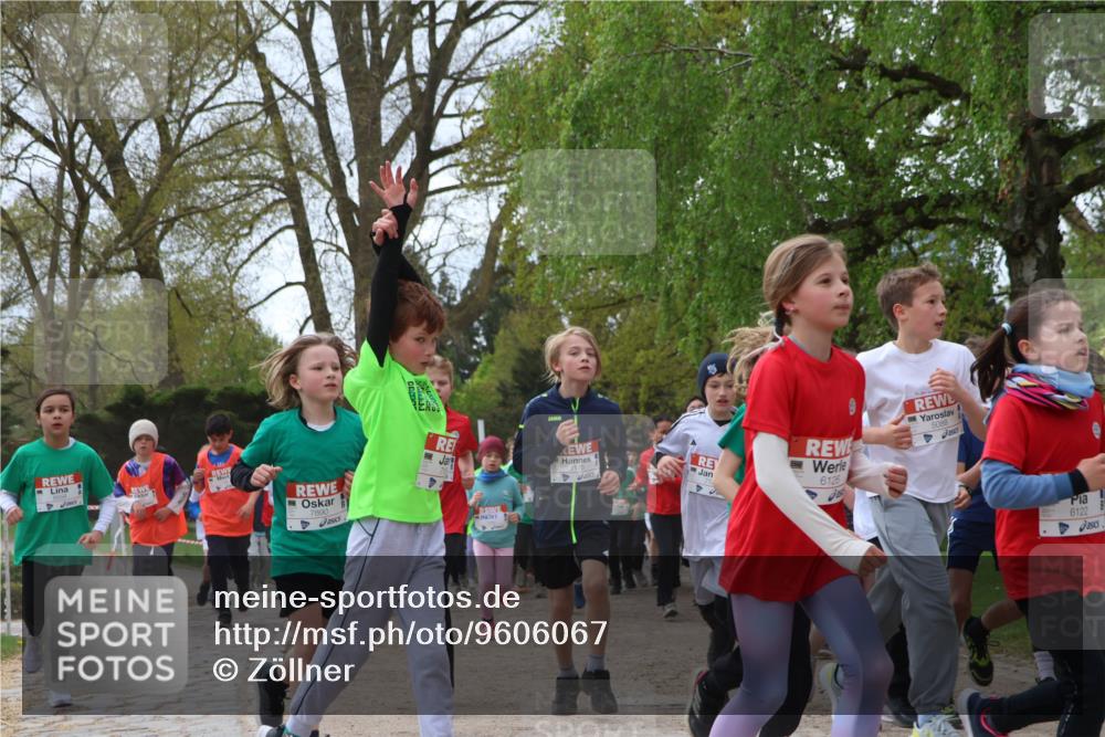 25.04.2026 - Das Zehntel Zöllner http://msf.ph/oto/9606067 25.04.2026 09:42:02 Laufen 7890, 6126, 5088, 6122 meine-sportfotos.de