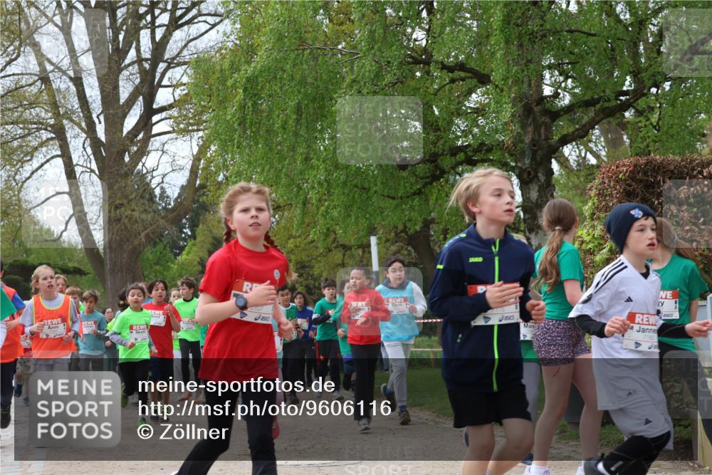25.04.2026 - Das Zehntel Zöllner http://msf.ph/oto/9606116 25.04.2026 09:42:03 Laufen 107, 7175, 718 meine-sportfotos.de