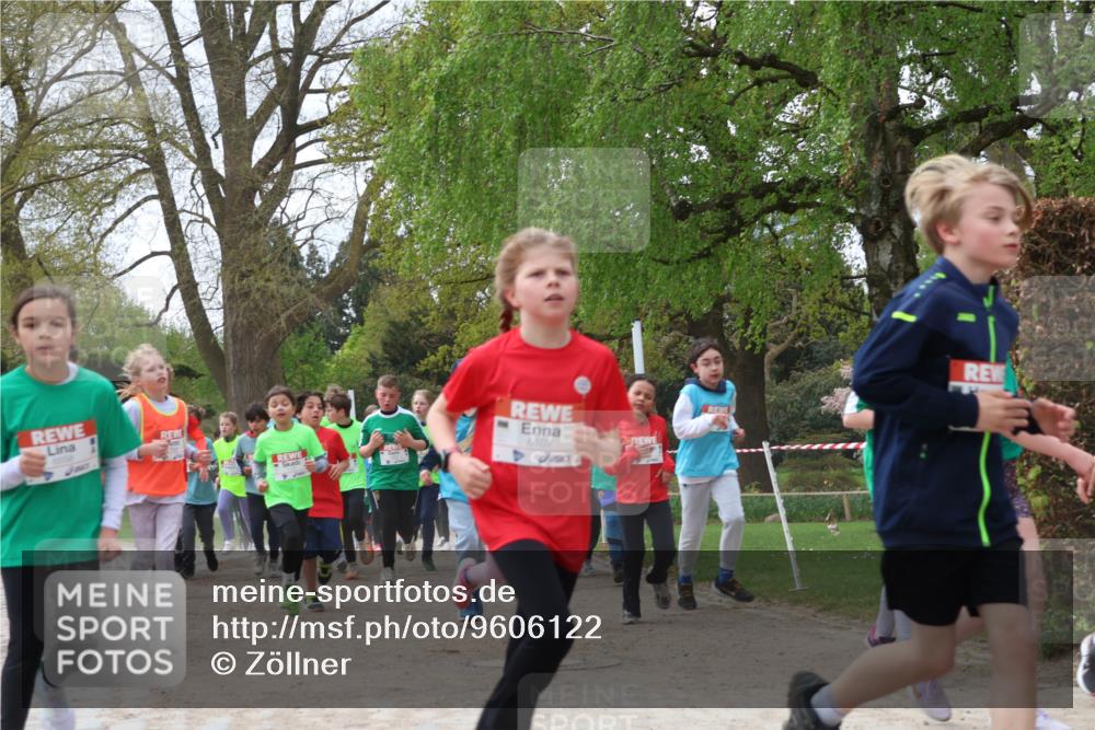 25.04.2026 - Das Zehntel Zöllner http://msf.ph/oto/9606122 25.04.2026 09:42:03 Laufen 6568, 6107 meine-sportfotos.de