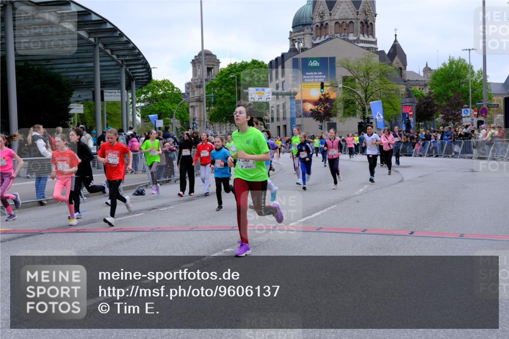 25.04.2026 - Das Zehntel Tim E. http://msf.ph/oto/9606137 25.04.2026 15:00:06 Ziel 15008, 15010, 15044, 15054, 15590, 15600, 16011, 16121, 16165, 16170, 16276, 16408, 16425, 16441, 16456, 16530, 16612, 16617, 17337, 17340, 17341, 17343, 17368, 17370, 17521, 17532, 17609, 17820, 17831, 17907, 17909, 18112, 18122, 18134, 18298 meine-sportfotos.de