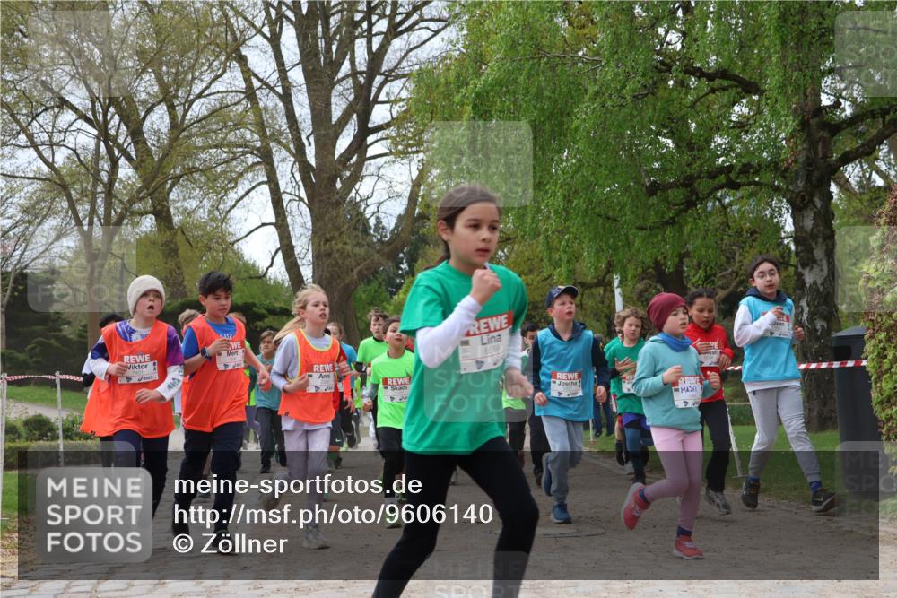 25.04.2026 - Das Zehntel Zöllner http://msf.ph/oto/9606140 25.04.2026 09:42:04 Laufen 6668 meine-sportfotos.de