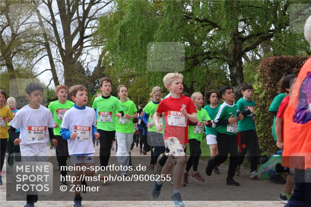 25.04.2026 - Das Zehntel Zöllner http://msf.ph/oto/9606255 25.04.2026 09:42:06 Laufen 5116, 5113, 6109, 1 meine-sportfotos.de