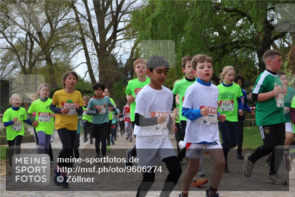 25.04.2026 - Das Zehntel Zöllner http://msf.ph/oto/9606274 25.04.2026 09:42:07 Laufen 7243, 5116, 5113, 7166 meine-sportfotos.de