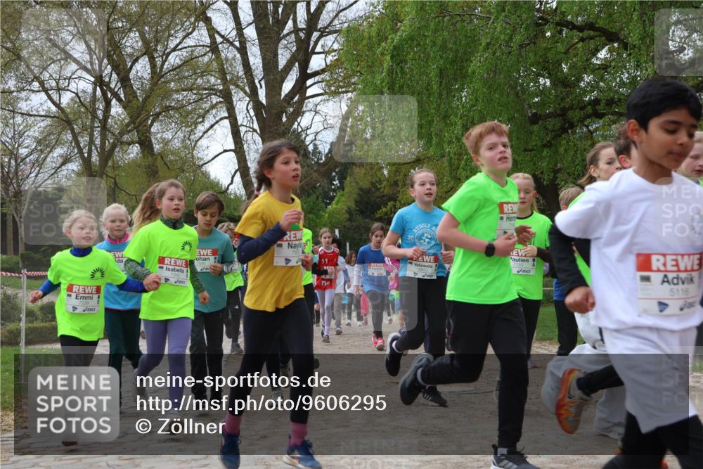 25.04.2026 - Das Zehntel Zöllner http://msf.ph/oto/9606295 25.04.2026 09:42:07 Laufen 7905, 11, 20, 6953, 7130, 5116 meine-sportfotos.de