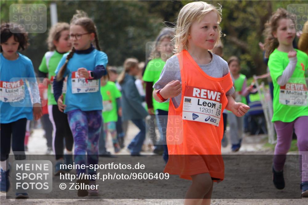 25.04.2026 - Das Zehntel Zöllner http://msf.ph/oto/9606409 25.04.2026 11:49:31 Laufen 12519, 12471, 129310, 12540, 9 meine-sportfotos.de