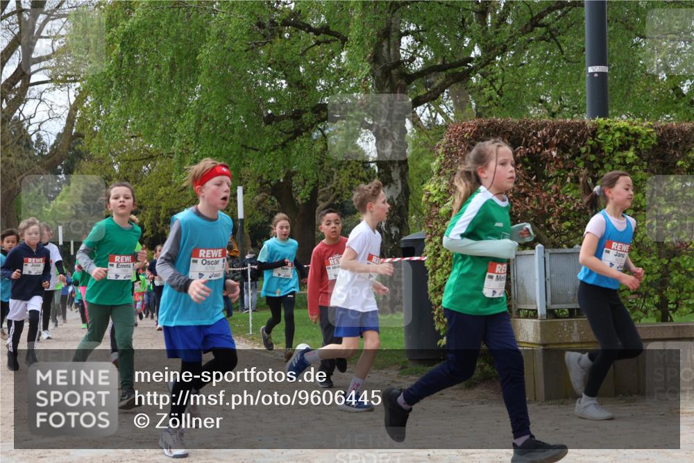 25.04.2026 - Das Zehntel Zöllner http://msf.ph/oto/9606445 25.04.2026 09:42:12 Laufen 7888, 5756, 3 meine-sportfotos.de
