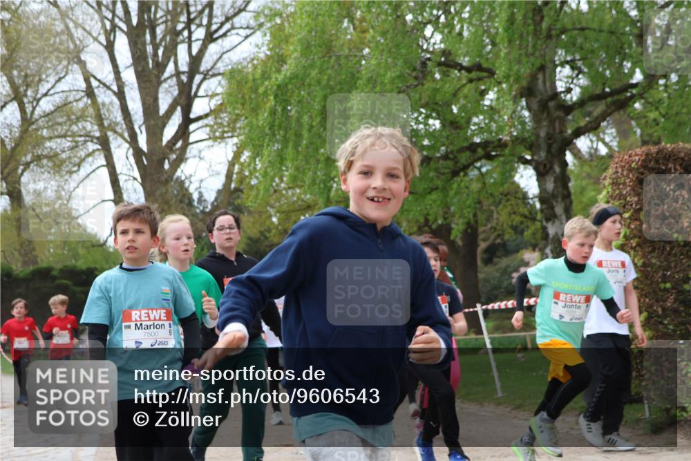 25.04.2026 - Das Zehntel Zöllner http://msf.ph/oto/9606543 25.04.2026 09:42:15 Laufen 7500 meine-sportfotos.de