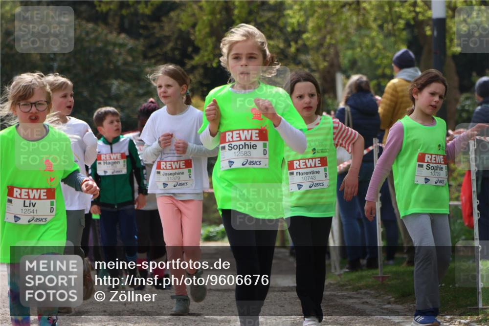 25.04.2026 - Das Zehntel Zöllner http://msf.ph/oto/9606676 25.04.2026 11:49:39 Laufen 12541, 11379, 12583, 10743, 10729 meine-sportfotos.de