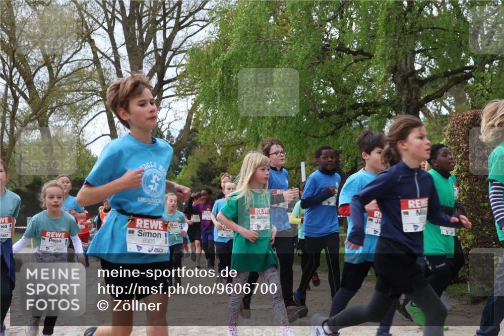 25.04.2026 - Das Zehntel Zöllner http://msf.ph/oto/9606700 25.04.2026 09:42:22 Laufen 270, 6905, 7895 meine-sportfotos.de