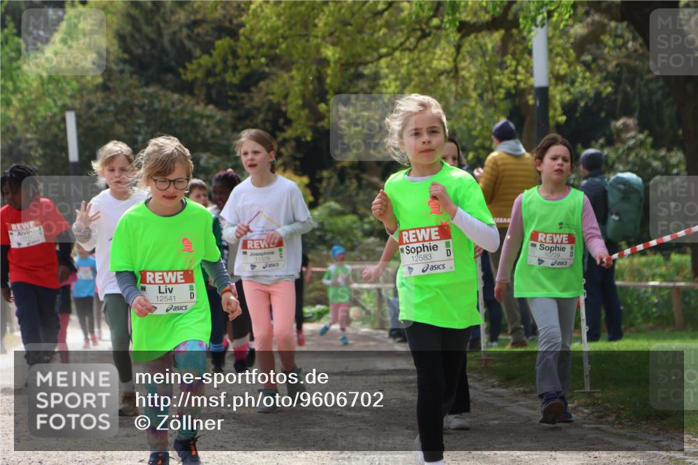 25.04.2026 - Das Zehntel Zöllner http://msf.ph/oto/9606702 25.04.2026 11:49:39 Laufen 12541, 11379, 12583, 10729 meine-sportfotos.de