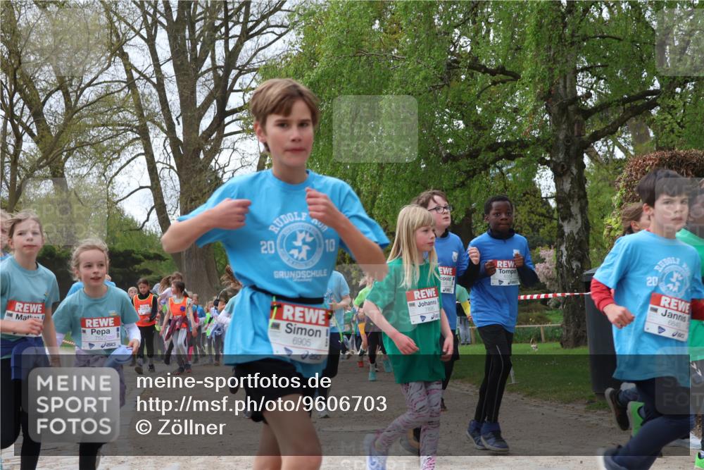 25.04.2026 - Das Zehntel Zöllner http://msf.ph/oto/9606703 25.04.2026 09:42:22 Laufen 7522, 20, 6905, 10, 7895, 20, 6840 meine-sportfotos.de