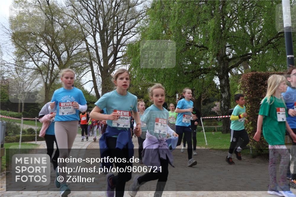 25.04.2026 - Das Zehntel Zöllner http://msf.ph/oto/9606721 25.04.2026 09:42:23 Laufen 6923, 7527, 752 meine-sportfotos.de
