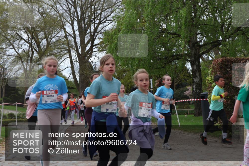 25.04.2026 - Das Zehntel Zöllner http://msf.ph/oto/9606724 25.04.2026 09:42:23 Laufen 6923, 7527, 752 meine-sportfotos.de