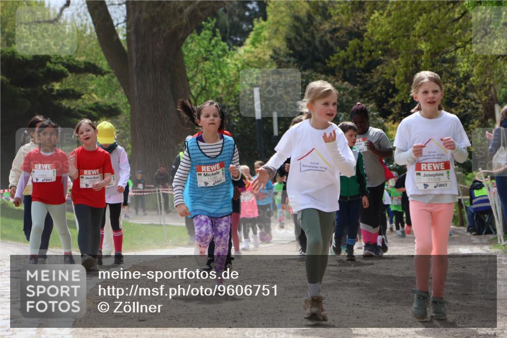 25.04.2026 - Das Zehntel Zöllner http://msf.ph/oto/9606751 25.04.2026 11:49:41 Laufen 10945, 11048, 11379 meine-sportfotos.de