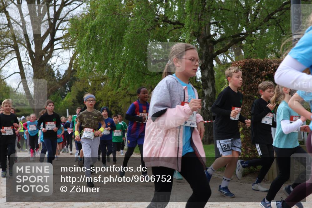 25.04.2026 - Das Zehntel Zöllner http://msf.ph/oto/9606752 25.04.2026 09:42:24 Laufen  meine-sportfotos.de
