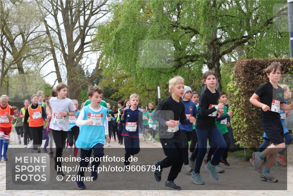 25.04.2026 - Das Zehntel Zöllner http://msf.ph/oto/9606794 25.04.2026 09:42:26 Laufen 5729 meine-sportfotos.de