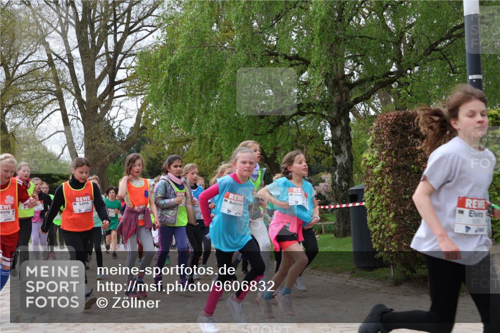 25.04.2026 - Das Zehntel Zöllner http://msf.ph/oto/9606832 25.04.2026 09:42:28 Laufen 115, 5030 meine-sportfotos.de