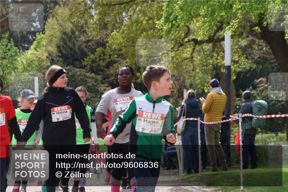25.04.2026 - Das Zehntel Zöllner http://msf.ph/oto/9606836 25.04.2026 11:49:46 Laufen 10304, 10299, 11119 meine-sportfotos.de