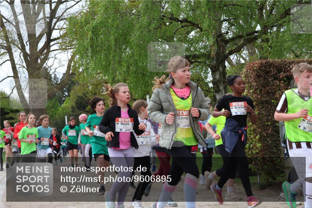 25.04.2026 - Das Zehntel Zöllner http://msf.ph/oto/9606895 25.04.2026 09:42:31 Laufen 8038, 8034, 6085 meine-sportfotos.de