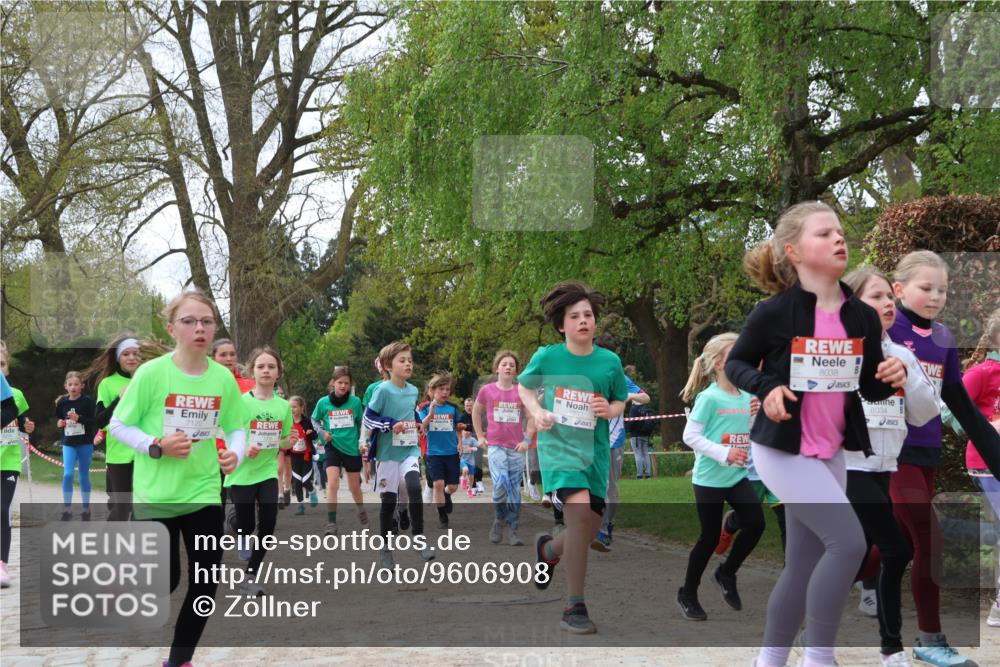 25.04.2026 - Das Zehntel Zöllner http://msf.ph/oto/9606908 25.04.2026 09:42:32 Laufen 7120, 8038, 8034 meine-sportfotos.de