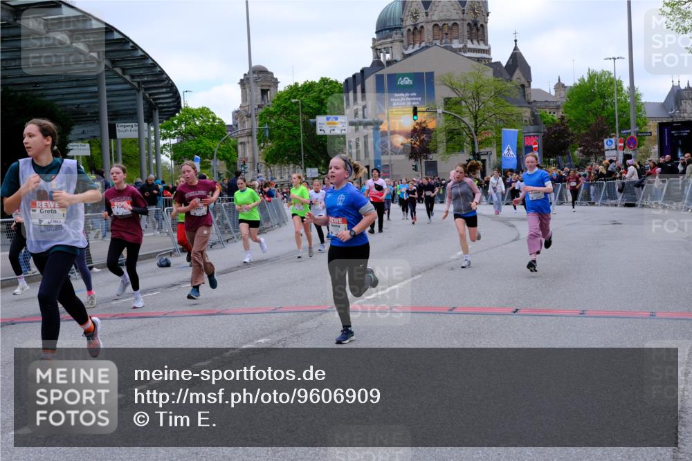 25.04.2026 - Das Zehntel Tim E. http://msf.ph/oto/9606909 25.04.2026 15:01:02 Ziel 15169, 15515, 15538, 15616, 15649, 15674, 15676, 15758, 16107, 16127, 16131, 16134, 16137, 16139, 16148, 16271, 16281, 16286, 16297, 16386, 16388, 16652, 16745, 17034, 17397, 17484, 17558, 17608, 17981, 17986 meine-sportfotos.de