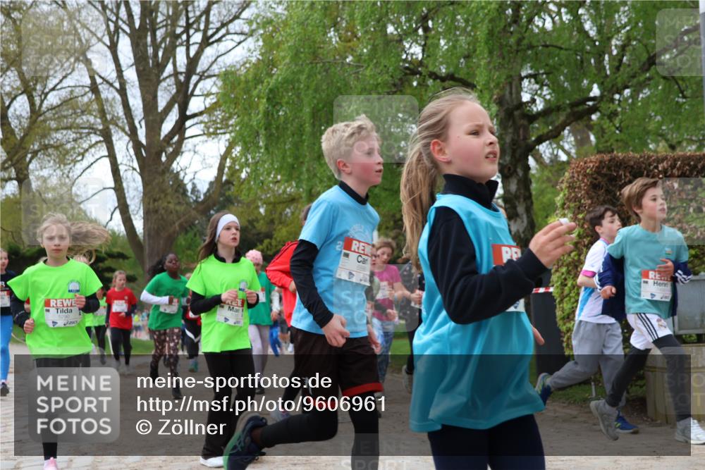 25.04.2026 - Das Zehntel Zöllner http://msf.ph/oto/9606961 25.04.2026 09:42:33 Laufen 5290 meine-sportfotos.de