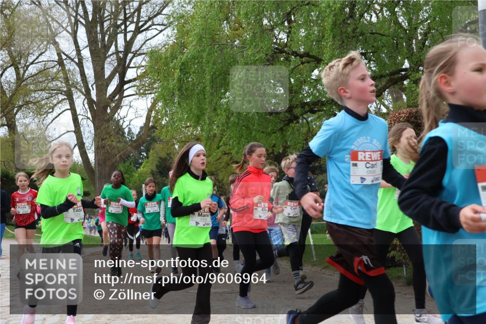 25.04.2026 - Das Zehntel Zöllner http://msf.ph/oto/9606964 25.04.2026 09:42:34 Laufen 5290, 5308, 6886 meine-sportfotos.de
