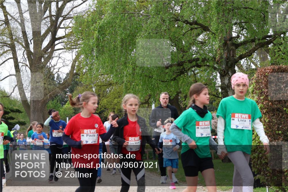 25.04.2026 - Das Zehntel Zöllner http://msf.ph/oto/9607021 25.04.2026 09:42:38 Laufen 6120, 6134, 8081, 6615, 6495 meine-sportfotos.de