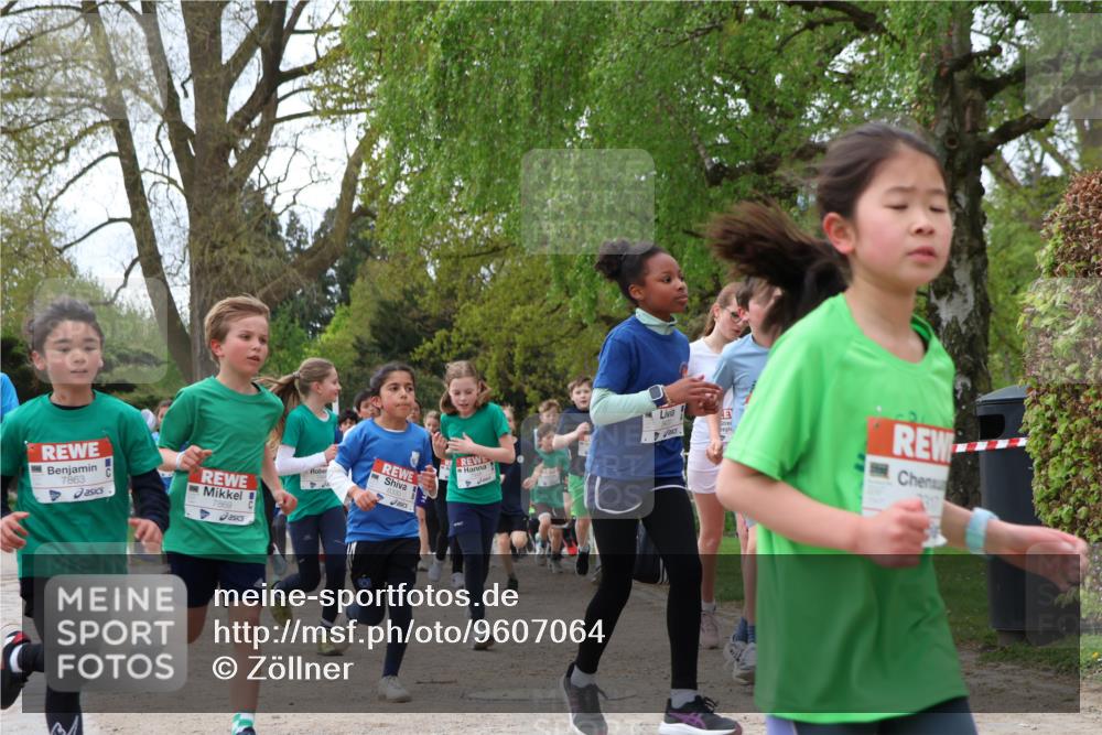 25.04.2026 - Das Zehntel Zöllner http://msf.ph/oto/9607064 25.04.2026 09:42:40 Laufen 7863, 7869 meine-sportfotos.de