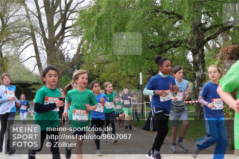 25.04.2026 - Das Zehntel Zöllner http://msf.ph/oto/9607067 25.04.2026 09:42:41 Laufen 7869, 6413, 5443, 50 meine-sportfotos.de