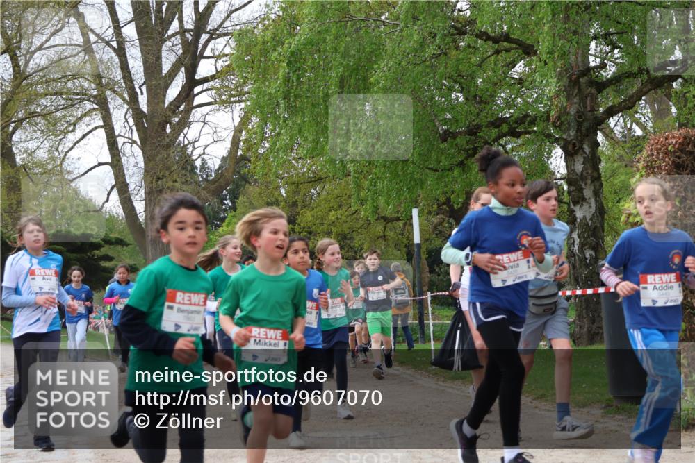 25.04.2026 - Das Zehntel Zöllner http://msf.ph/oto/9607070 25.04.2026 09:42:41 Laufen 7869, 5420, 5443 meine-sportfotos.de