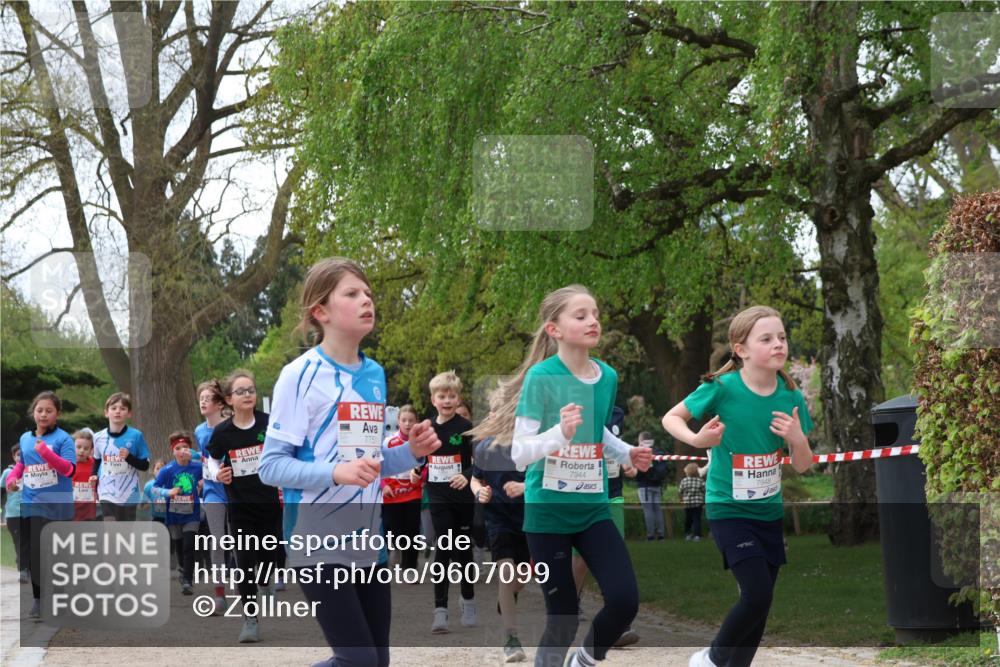 25.04.2026 - Das Zehntel Zöllner http://msf.ph/oto/9607099 25.04.2026 09:42:42 Laufen 7751, 7944, 7948 meine-sportfotos.de