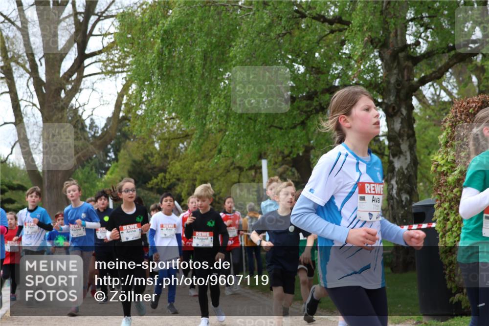 25.04.2026 - Das Zehntel Zöllner http://msf.ph/oto/9607119 25.04.2026 09:42:43 Laufen 7751 meine-sportfotos.de