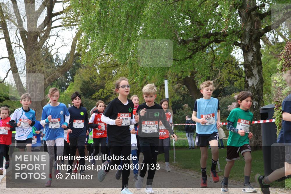 25.04.2026 - Das Zehntel Zöllner http://msf.ph/oto/9607133 25.04.2026 09:42:44 Laufen 6, 33, 5493, 5494, 202, 7830 meine-sportfotos.de