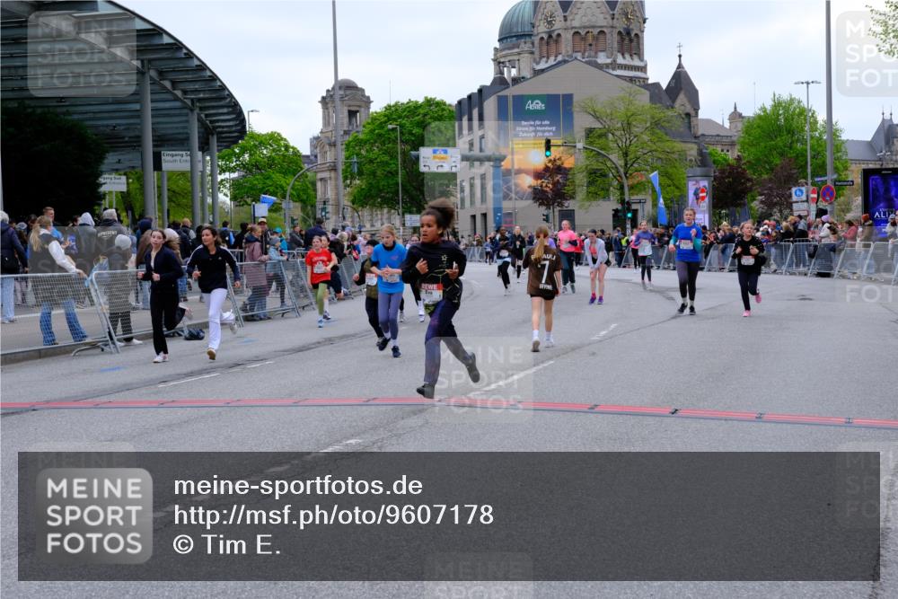 25.04.2026 - Das Zehntel Tim E. http://msf.ph/oto/9607178 25.04.2026 15:01:42 Ziel 15019, 15039, 15514, 15765, 15772, 15775, 16000, 16022, 16210, 16389, 16843, 17301, 17391, 17395, 17575, 17576, 17614, 18084, 18088, 18103, 18285 meine-sportfotos.de