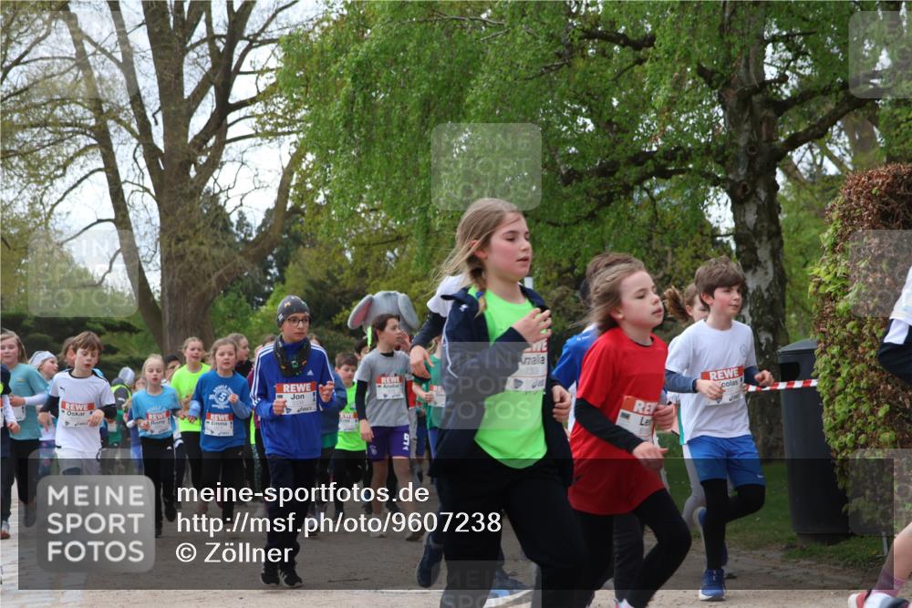 25.04.2026 - Das Zehntel Zöllner http://msf.ph/oto/9607238 25.04.2026 09:42:47 Laufen 7309, 61 meine-sportfotos.de