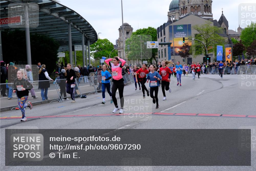 25.04.2026 - Das Zehntel Tim E. http://msf.ph/oto/9607290 25.04.2026 15:01:58 Ziel 15085, 15090, 15095, 15327, 15337, 15384, 15704, 15870, 15871, 17218, 17316, 17463, 17466, 17470, 17488, 17529, 17540 meine-sportfotos.de