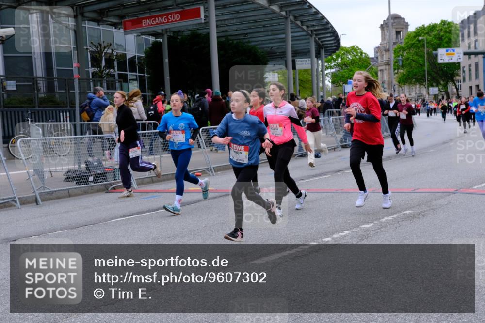 25.04.2026 - Das Zehntel Tim E. http://msf.ph/oto/9607302 25.04.2026 15:02:00 Ziel 15085, 15090, 15095, 15103, 15327, 15337, 15384, 15704, 15774, 15870, 15871, 16755, 17316, 17388, 17463, 17466, 17470, 17488, 17529, 17540, 17933 meine-sportfotos.de