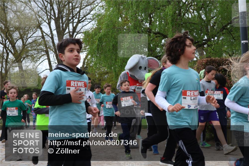 25.04.2026 - Das Zehntel Zöllner http://msf.ph/oto/9607346 25.04.2026 09:42:52 Laufen 7807, 7567 meine-sportfotos.de