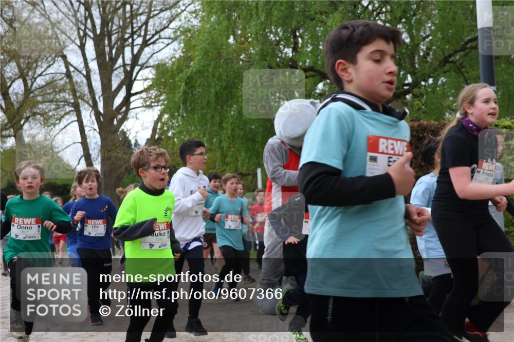 25.04.2026 - Das Zehntel Zöllner http://msf.ph/oto/9607366 25.04.2026 09:42:52 Laufen 7807, 7240 meine-sportfotos.de