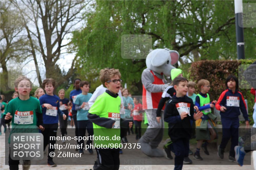 25.04.2026 - Das Zehntel Zöllner http://msf.ph/oto/9607375 25.04.2026 09:42:53 Laufen 7607 meine-sportfotos.de