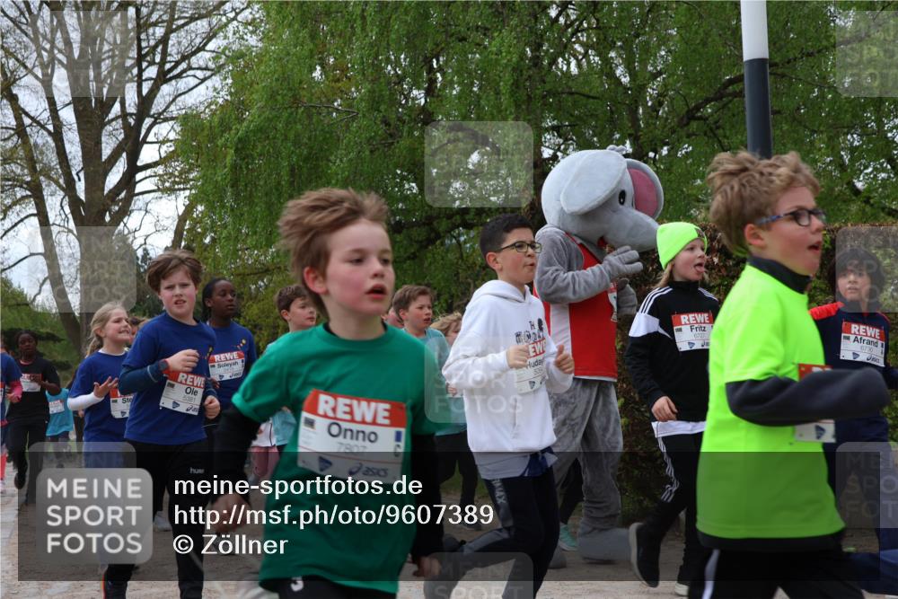 25.04.2026 - Das Zehntel Zöllner http://msf.ph/oto/9607389 25.04.2026 09:42:53 Laufen 5381, 7807, 6727 meine-sportfotos.de