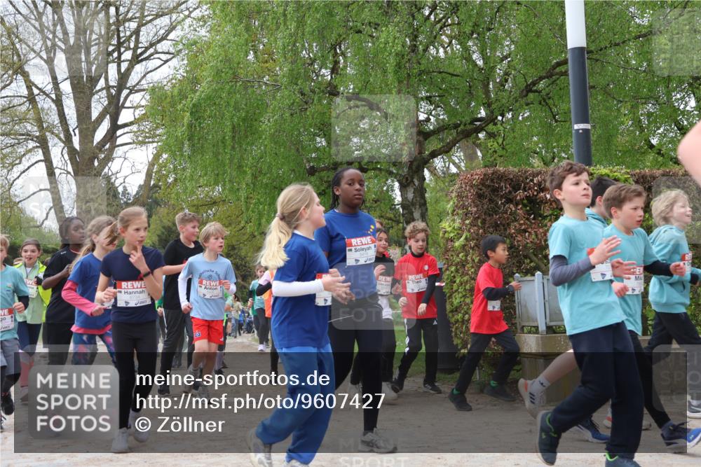 25.04.2026 - Das Zehntel Zöllner http://msf.ph/oto/9607427 25.04.2026 09:42:55 Laufen 25 meine-sportfotos.de