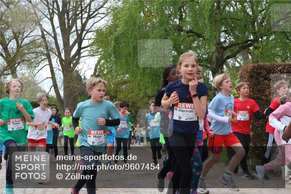 25.04.2026 - Das Zehntel Zöllner http://msf.ph/oto/9607454 25.04.2026 09:42:56 Laufen 6526, 7576, 6734 meine-sportfotos.de