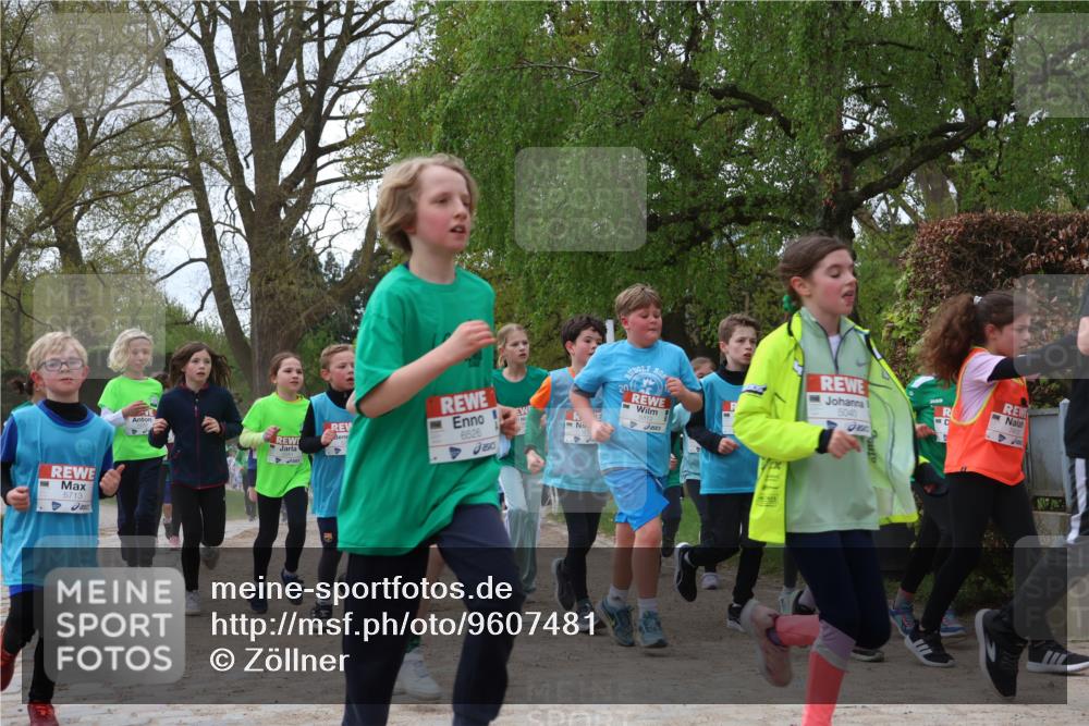25.04.2026 - Das Zehntel Zöllner http://msf.ph/oto/9607481 25.04.2026 09:42:57 Laufen 5713, 6526, 20, 5040 meine-sportfotos.de