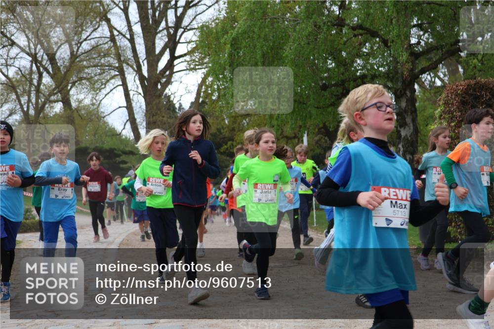 25.04.2026 - Das Zehntel Zöllner http://msf.ph/oto/9607513 25.04.2026 09:42:58 Laufen 5713 meine-sportfotos.de