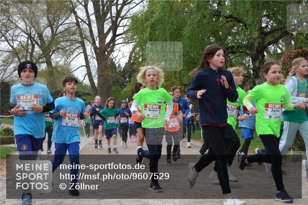 25.04.2026 - Das Zehntel Zöllner http://msf.ph/oto/9607529 25.04.2026 09:42:59 Laufen 6873, 6875, 5261 meine-sportfotos.de